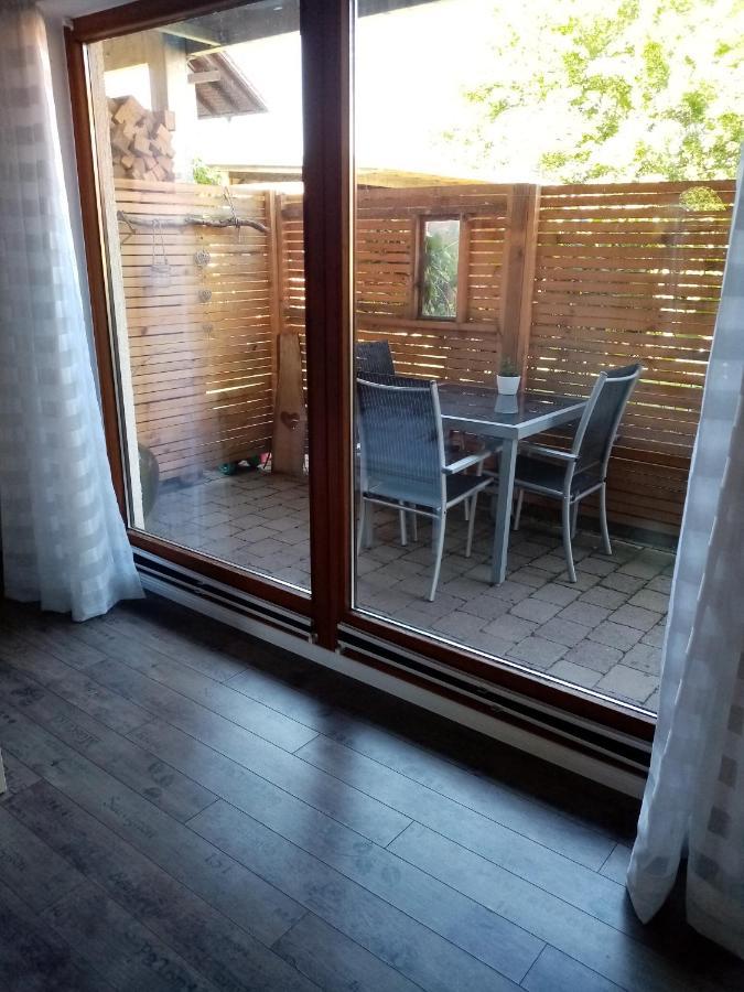 Schoene Einzimmer Wohnung Zwischen Bodensee Und Allgaeu Neukirch  Extérieur photo
