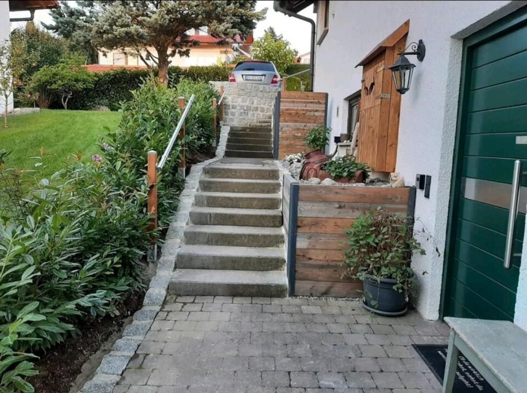Schoene Einzimmer Wohnung Zwischen Bodensee Und Allgaeu Neukirch  Extérieur photo