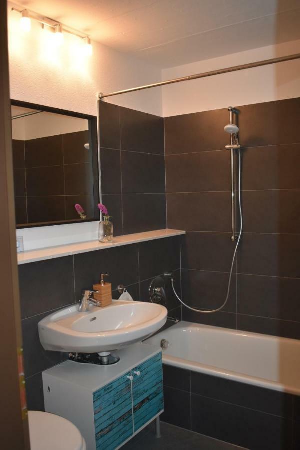 Schoene Einzimmer Wohnung Zwischen Bodensee Und Allgaeu Neukirch  Extérieur photo